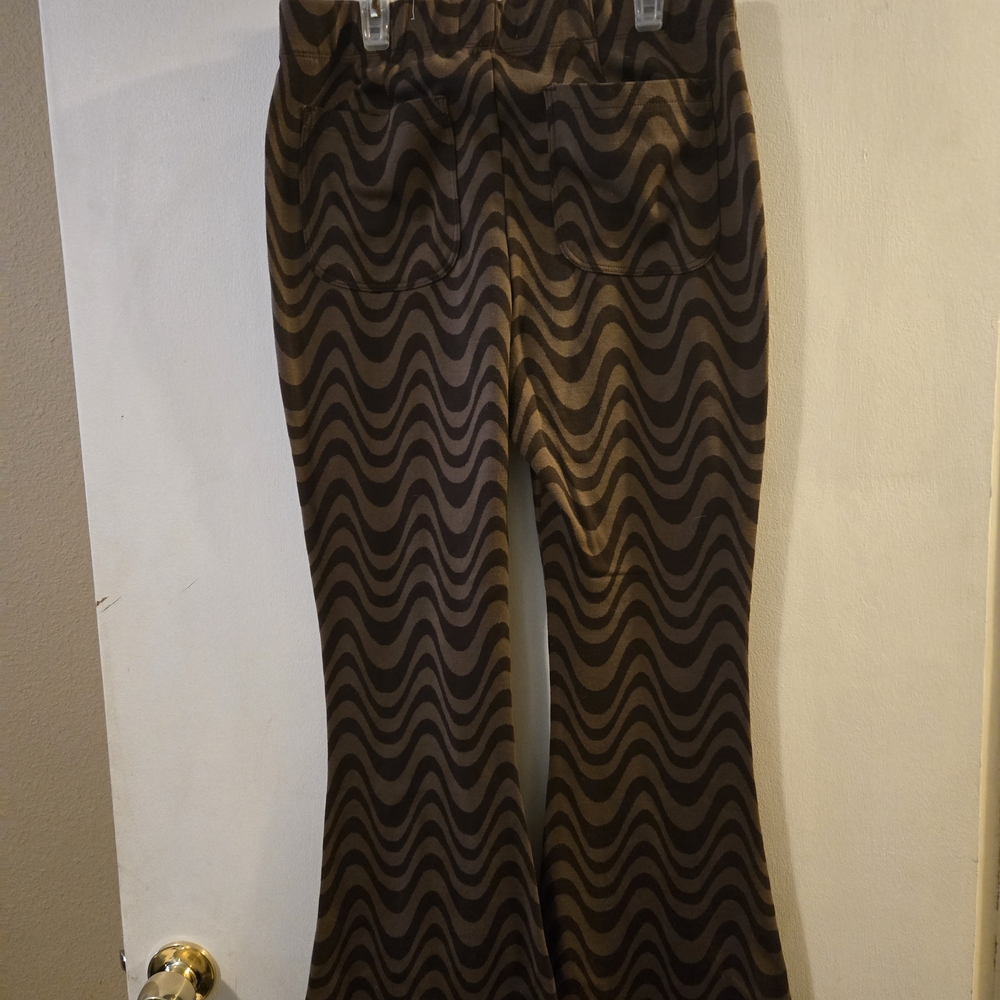 Brown Wavy Pattern Pants